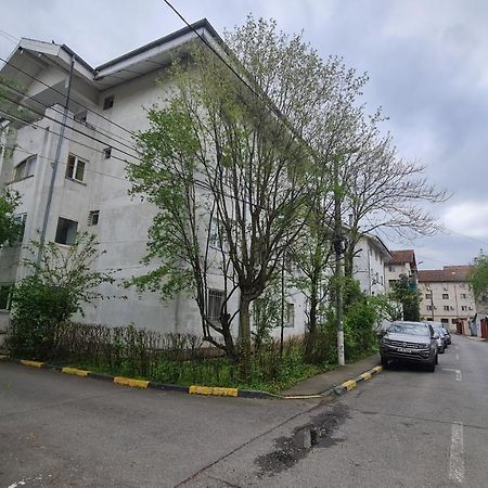 Vs Central Apartment Otopeni Εξωτερικό φωτογραφία
