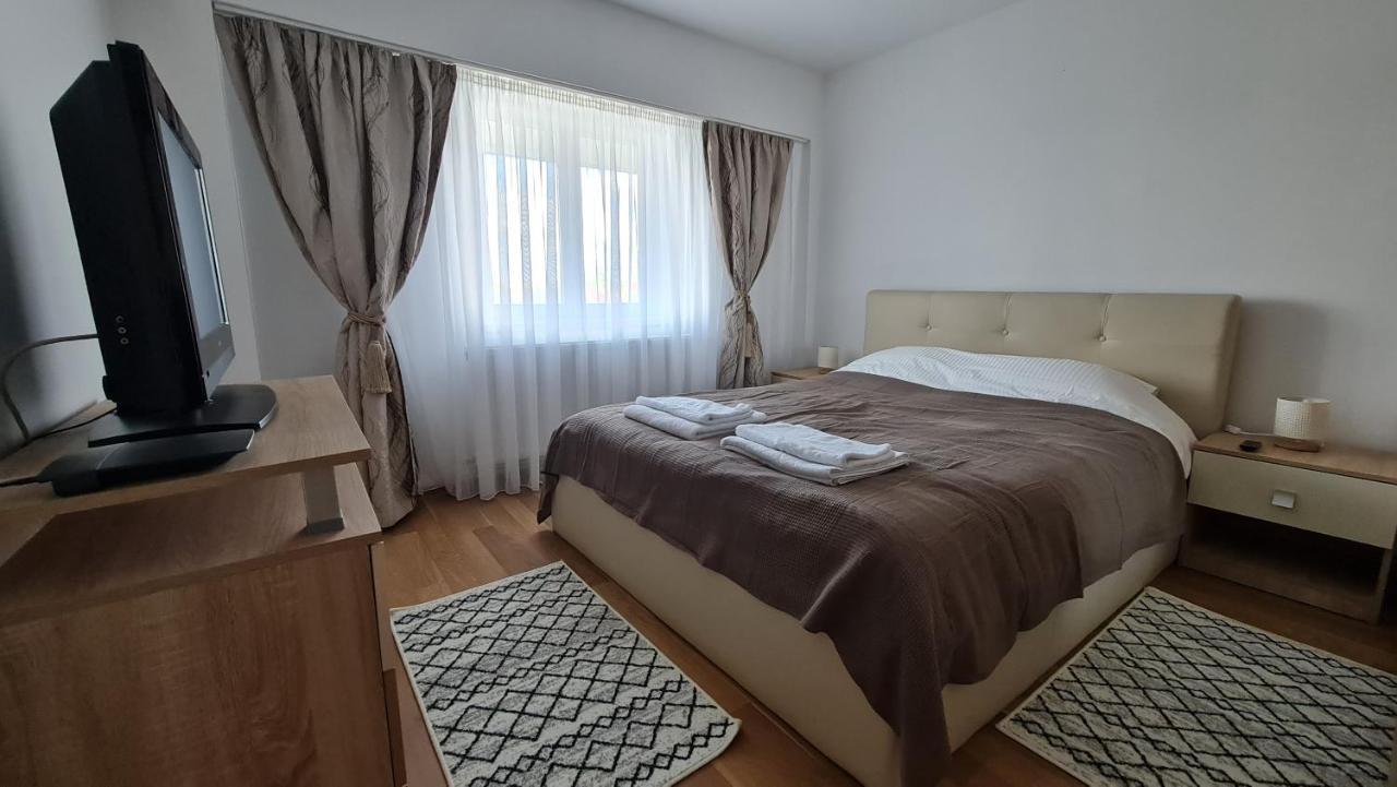Vs Central Apartment Otopeni Εξωτερικό φωτογραφία